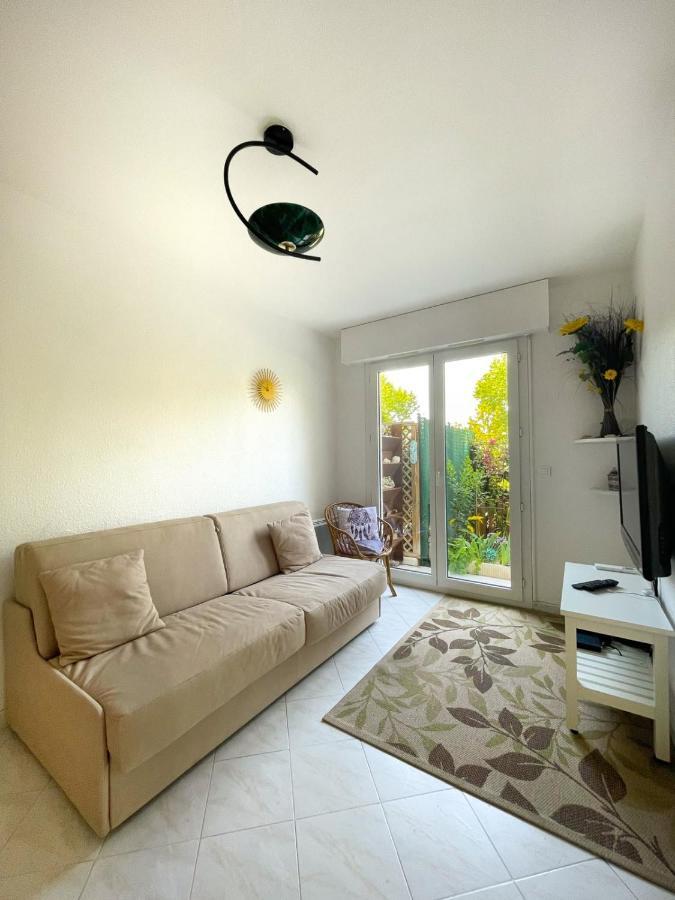 Appartement Superb With Garden Near The Sea Fréjus
